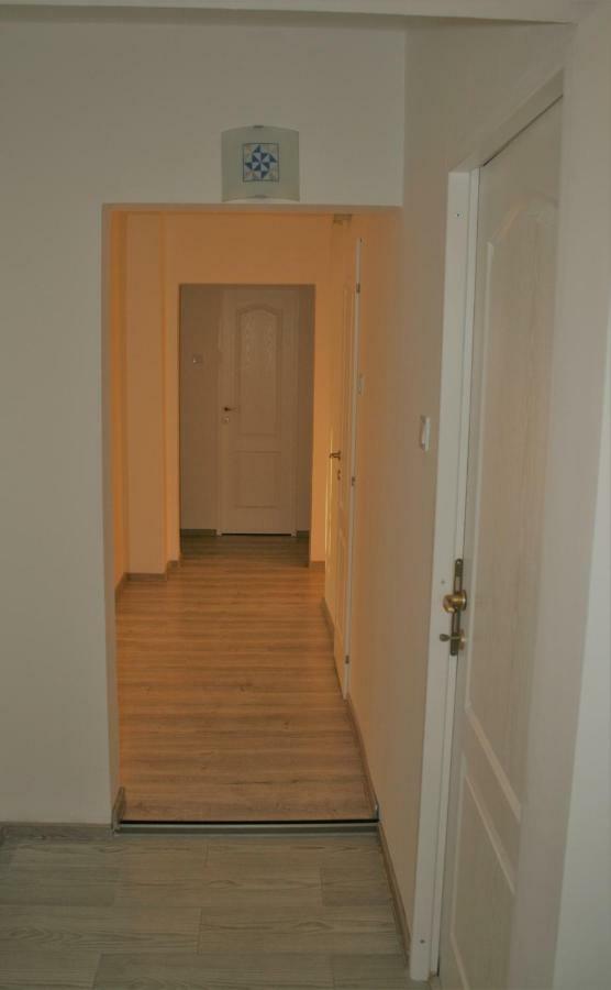 Casa Peterfi - Apartment With 3 Bedrooms And Spacious Living Room Тиргу-Муреш Екстер'єр фото